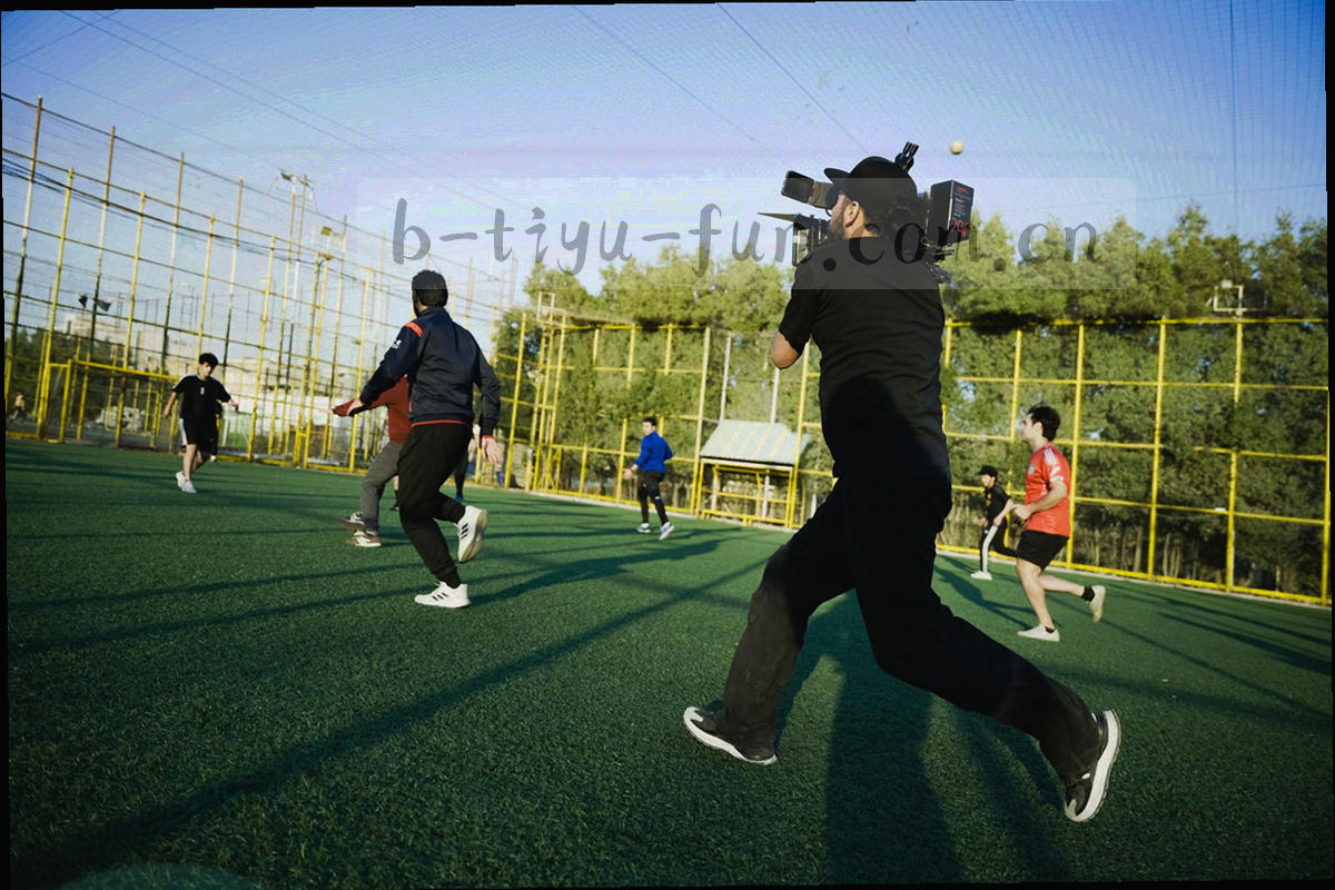 深色底上的横向排名条形与上升下降箭头抽象图形，等宽数字风格